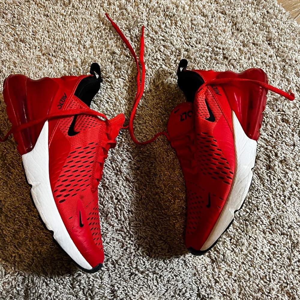 Nike AirMax 270